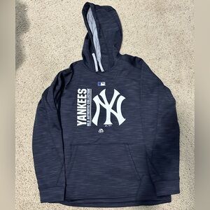 MLB Yankees Majestic hoodie